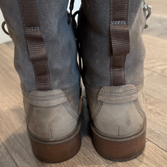 Timberland Women's Tan Winter Boots - Picture 3 of 3